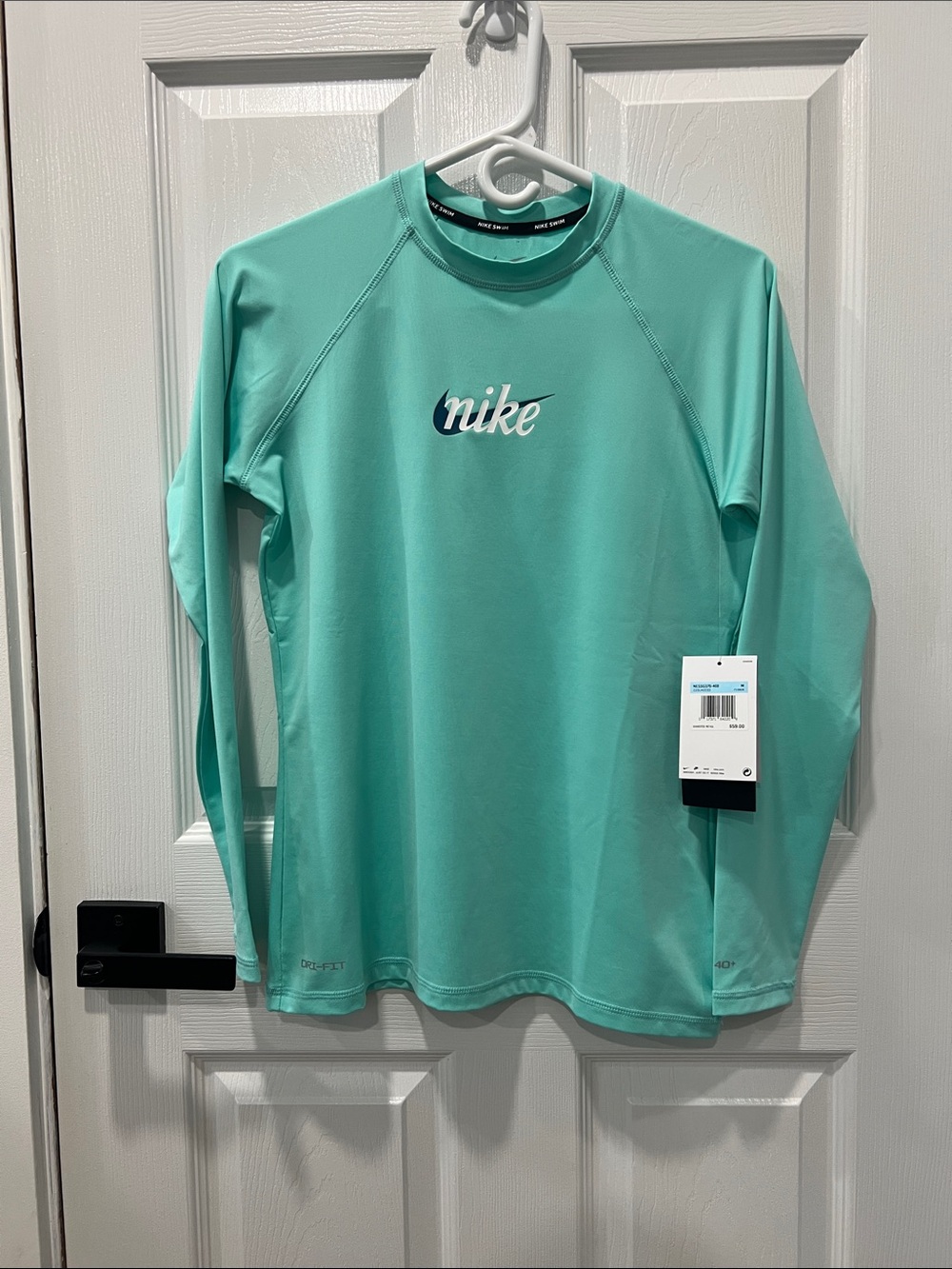 Nike Swim Women’s Hydroguard Long Sleeve Rash Guard Green Medium NWT